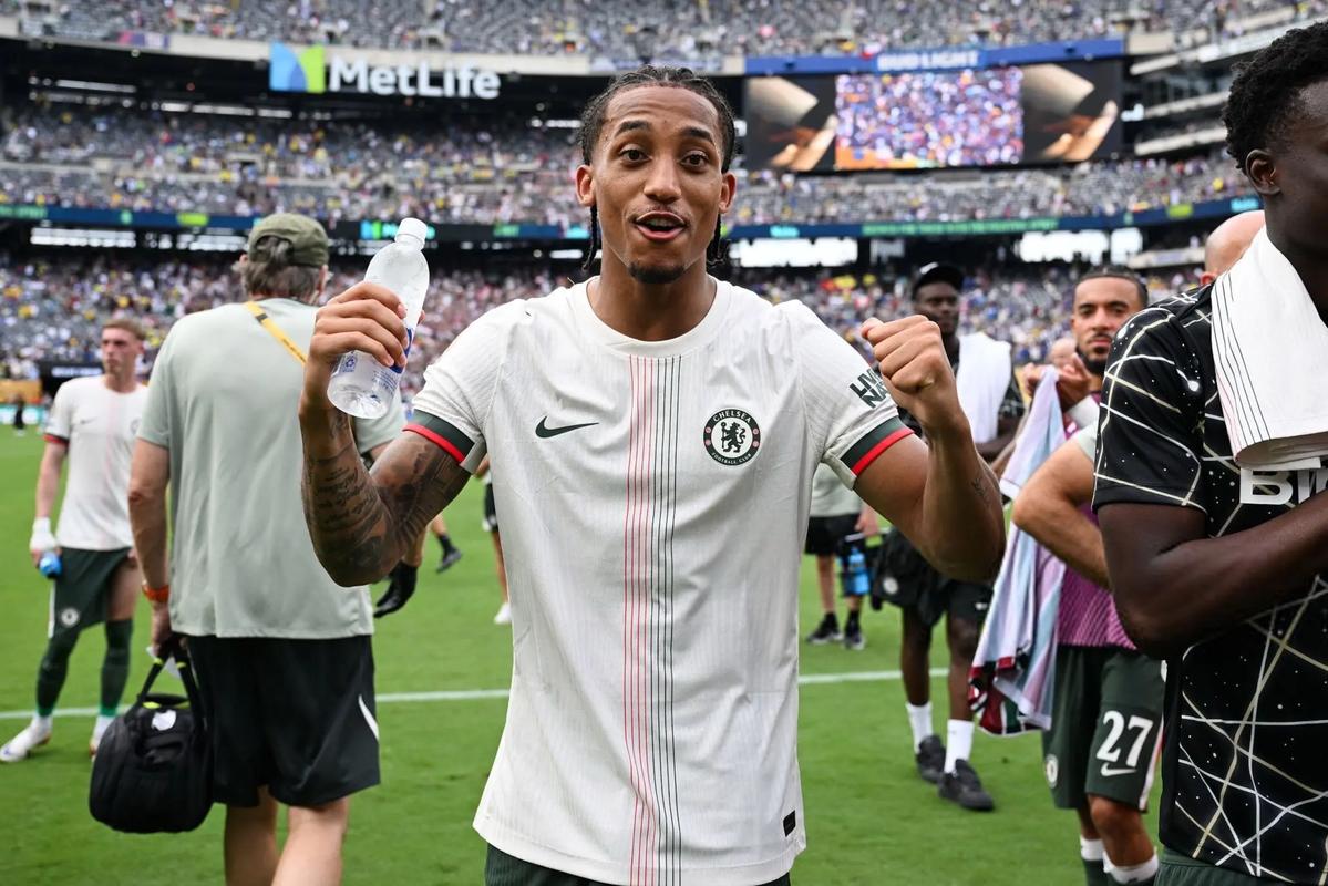 欧冠烽火中的切尔西:逆境中寻光前行